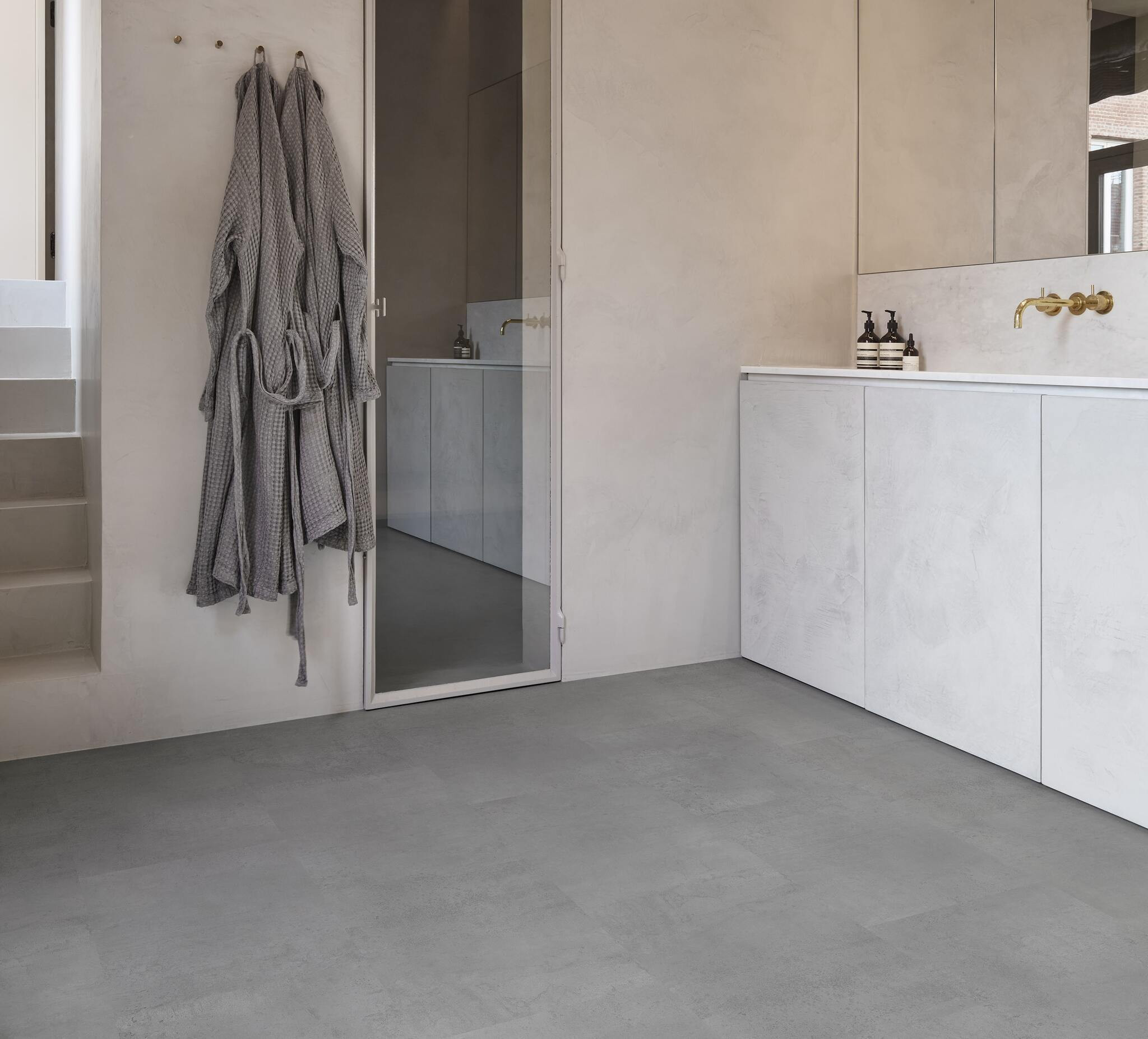 Нанопокрытие Polished Concrete 95 50LVT1695